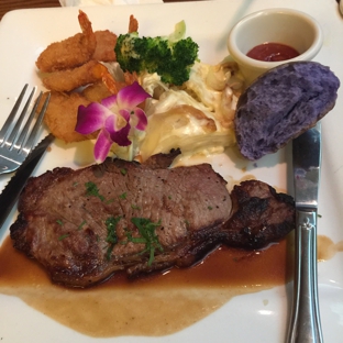 Atlantis Seafood & Steak - Honolulu, HI