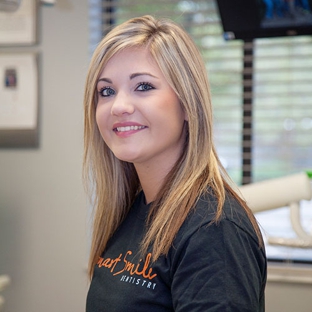 Smart Smile Dentistry - Gainesville, FL. Chelsea - Dental Assistant