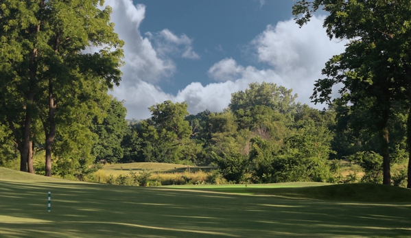 Falcon Lakes Golf Club - Basehor, KS