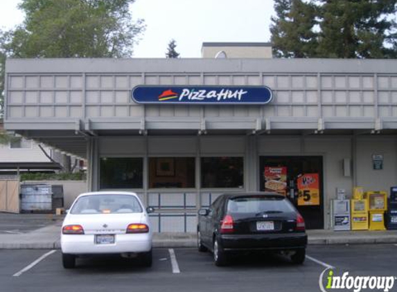 Pizza Hut - Sunnyvale, CA