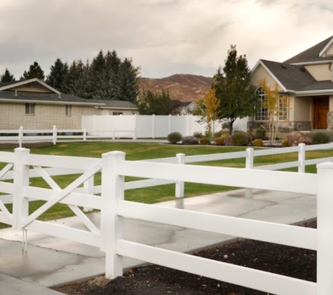 Best Vinyl Fence, Deck & Patio Covers - Springville, UT