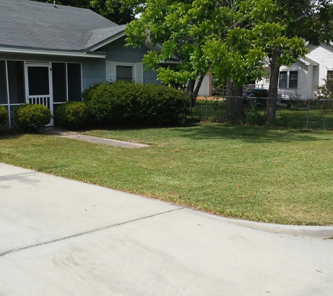 Michael's lawn service - Gulfport, MS