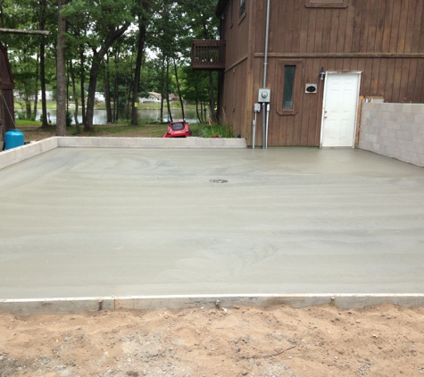 Exterior Concrete Designs - Denton, MI