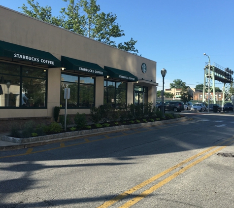 Starbucks Coffee - Ardmore, PA