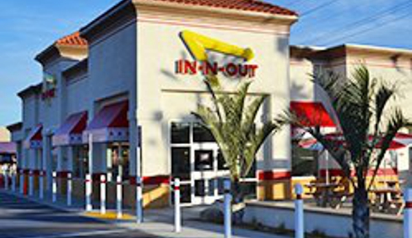 In-N-Out Burger - El Segundo, CA