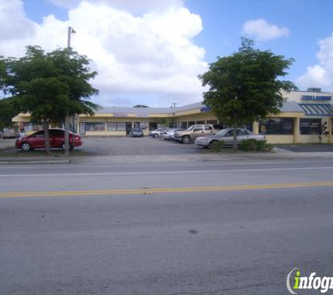 Las Americas Liquor Store - Hialeah, FL