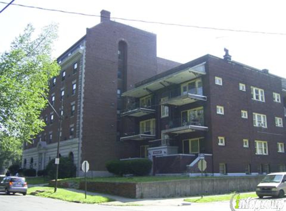 Kenmore Apartments - Cleveland, OH