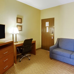 Comfort Inn & Suites Bellevue - Omaha Offutt AFB - Bellevue, NE