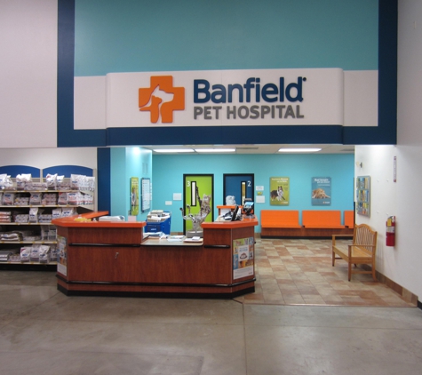 Banfield Pet Hospital - Santa Ana, CA