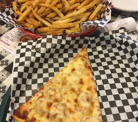 Lola's Pizza Palace - Arlington Heights, IL