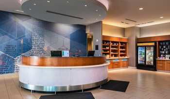 SpringHill Suites by Marriott Pittsburgh Southside Works - Pittsburgh, PA