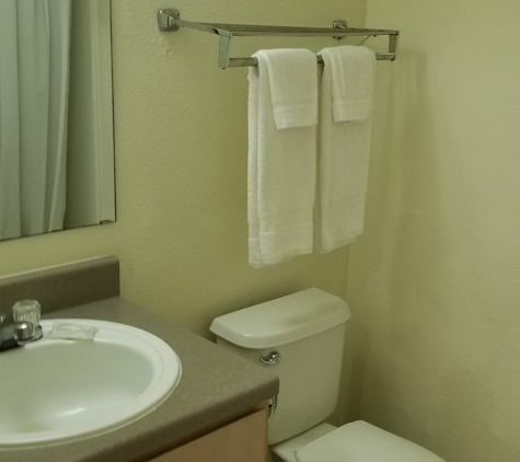 InTown Suites - Plano, TX