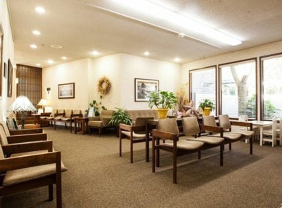 Valley View Dermatology Salem - Salem, OR