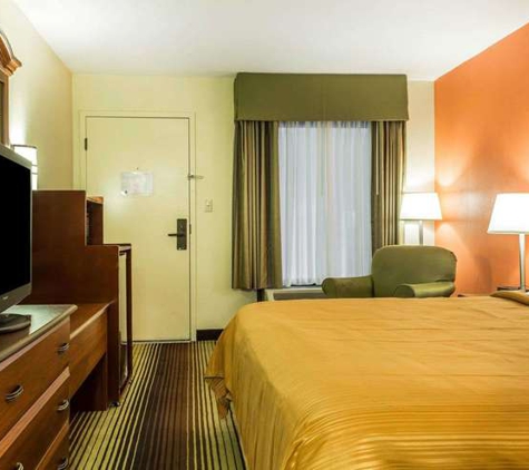 Quality Inn University - Winston Salem, NC