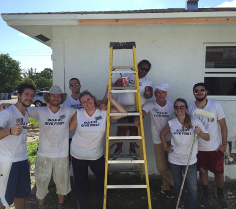 FL Cash Home Buyers - Fort Lauderdale, FL. Team Volunteering Event