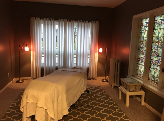 Avoca Massage - Waukesha, WI