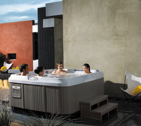 Aqua Paradise Featuring Jacuzzi Hot Tubs - Carlsbad, CA