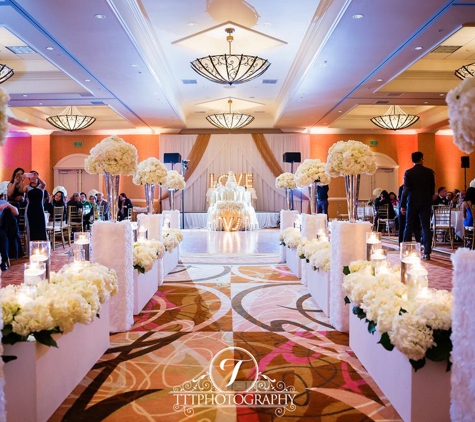 TTTPhotography - El Monte, CA. DoubleTree Hilton Wedding