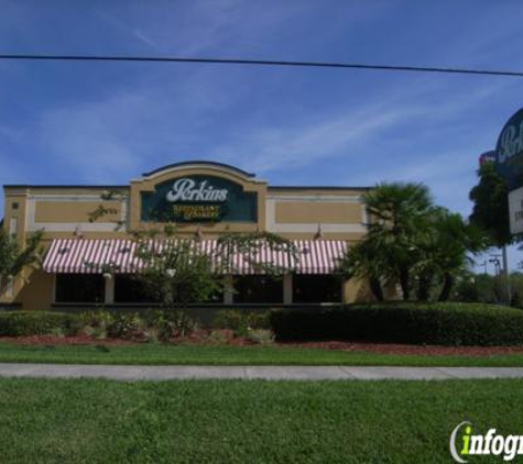 Perkins Restaurant & Bakery - Altamonte Springs, FL