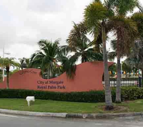 Calypso Cove Aquatic Facility - Margate, FL