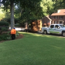 Dunwoody pine Straw LLC - Lawn Maintenance