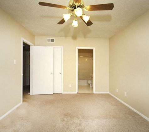 The Park Villa Apartments - Shreveport, LA