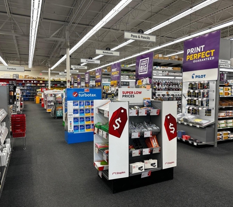 Staples - Chambersburg, PA