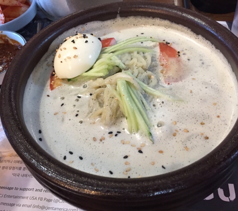 Hangari Kalguksu - Los Angeles, CA