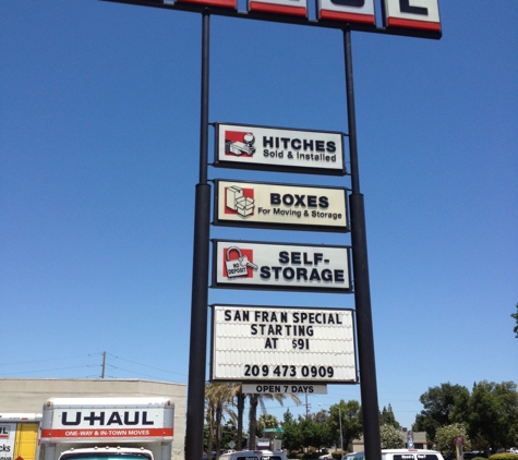 U-Haul Moving & Storage at Hammertown - Stockton, CA