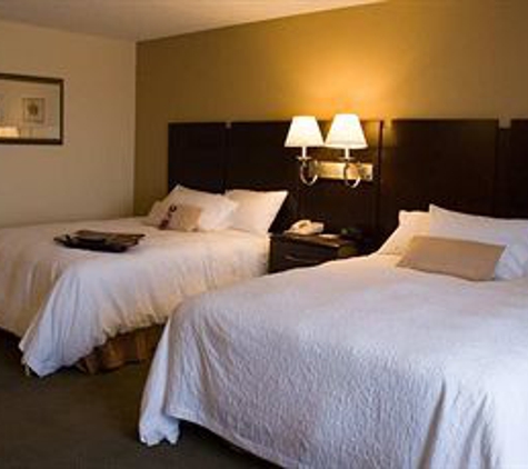 Hampton Inn & Suites Lino Lakes - Lino Lakes, MN