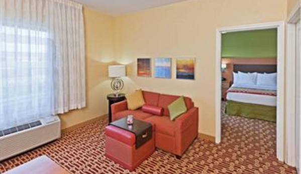 TownePlace Suites Tulsa North/Owasso - Owasso, OK