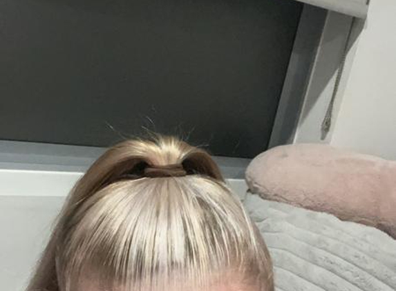 Salon 38 - Logan Central, QLD