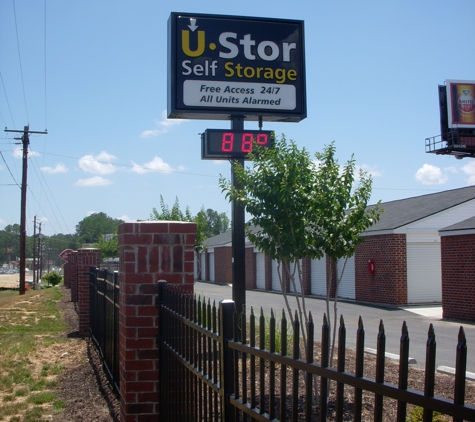 U-Stor Self Storage - Winchester - Memphis, TN