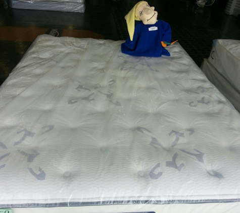 MATTRESS SMART AND DECOR - Highspire, PA