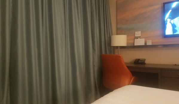 Courtyard by Marriott - New York, NY