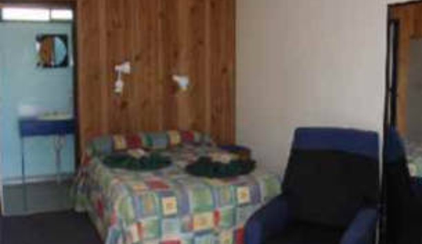 Rest -Easi Motel Hughenden - Hughenden, QLD