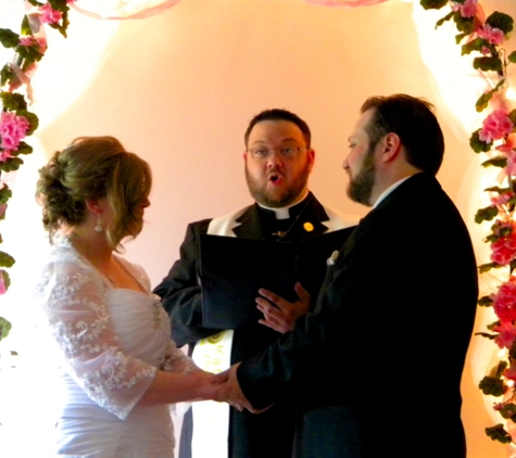 Jubilee Weddings - Wedding Officiants - Shelton, WA