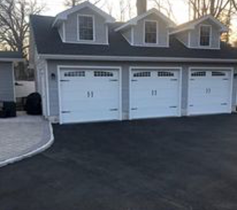 Pocono Garage Door & Contractors - Tannersville, PA