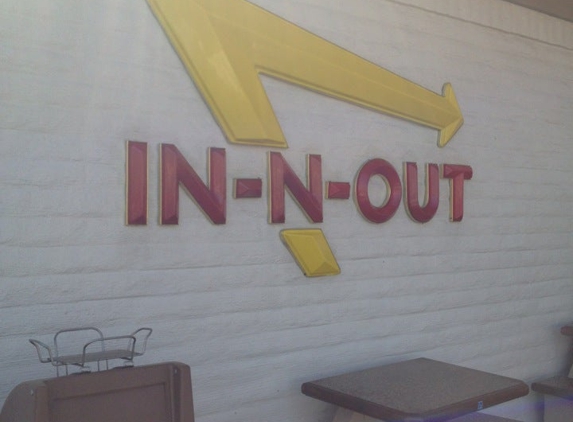 In-N-Out Burger - Moreno Valley, CA