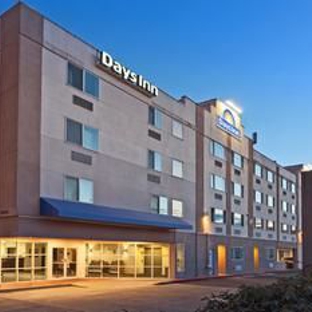 Days Inn by Wyndham Seatac Airport - Seatac, WA