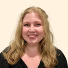 Halle Davis, Counselor