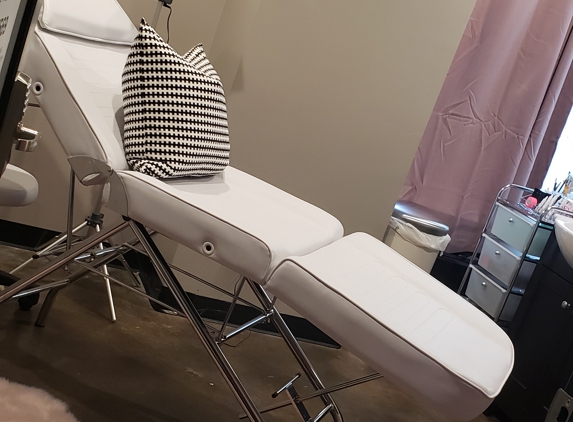 Hairstrokes Microblading Studio - Haltom City, TX. Quite spa atmosphere