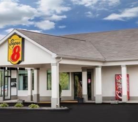 Super 8 by Wyndham Monteagle TN - Monteagle, TN