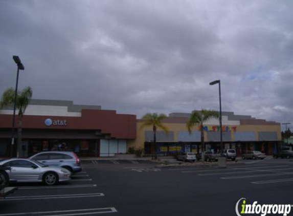 Party City - Escondido, CA