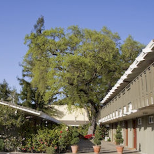 Red Cottage Inn & Suites - Atherton, CA