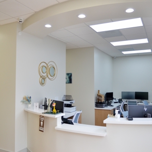 Dentist of Northridge - Northridge, CA