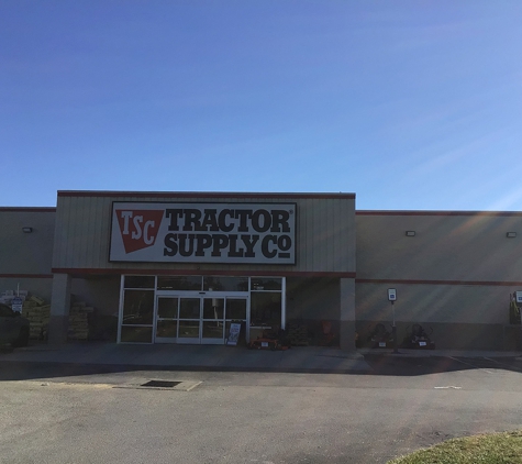 Tractor Supply Co - Lakeland, FL