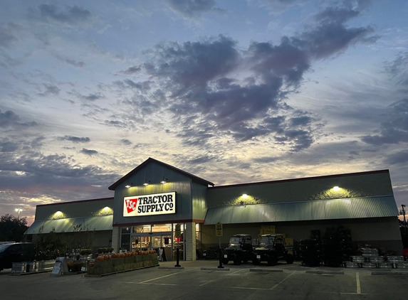 Tractor Supply Co - Helotes, TX