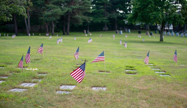 Saint James Cemetery - Manchester, CT