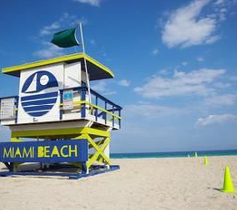 Island House - Miami Beach, FL